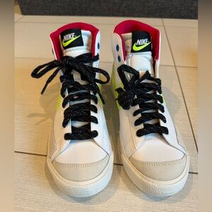 NWT Brand New Nike Kids Blazer Mid 77 White High-Top Sneakers